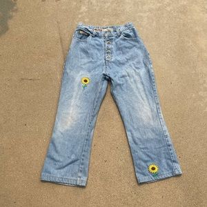 SOLD. Vintage silver tab button fly Levi’s